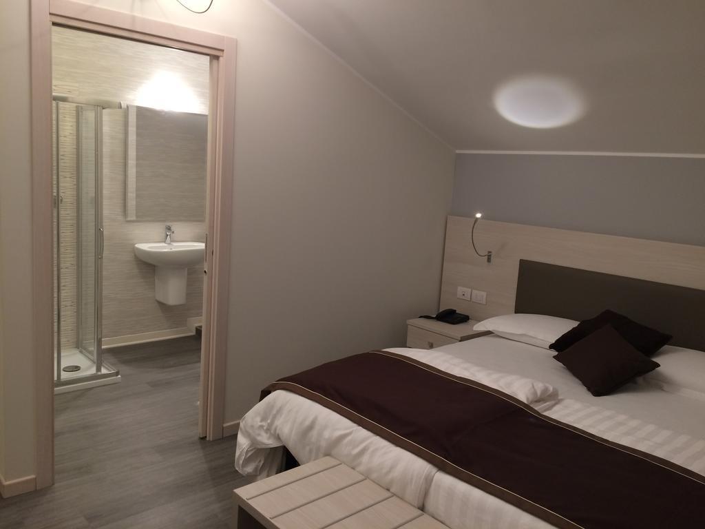 Hotel Dogana Sirmione Extérieur photo